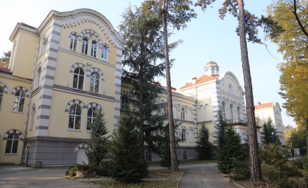 Софийската духовна семинария минава на дистанционно обучение заради болен преподавател