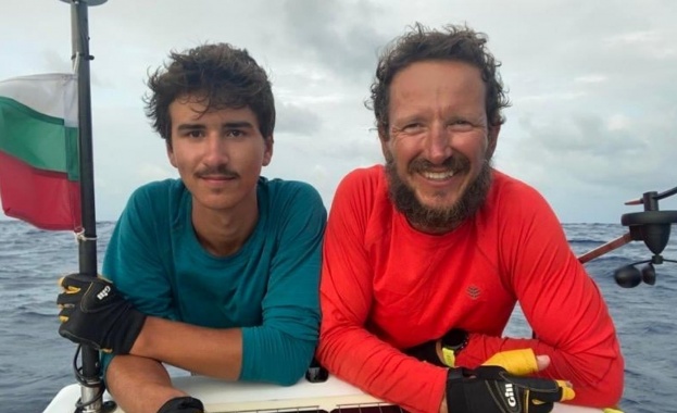 Двама българи прекосиха Атлантическия океан с гребна лодка Пътешествието е