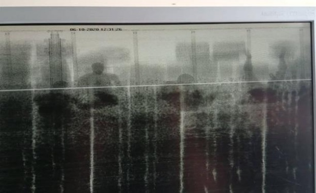 На 6 октомври на пункта пристигнал за влизане в България