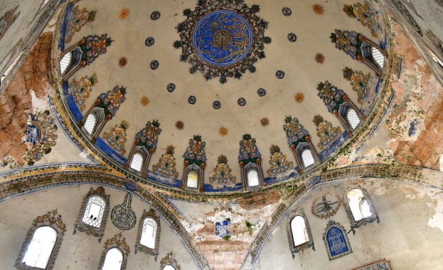 Най важното е храмът да се възстанови и бъдещото поколение да