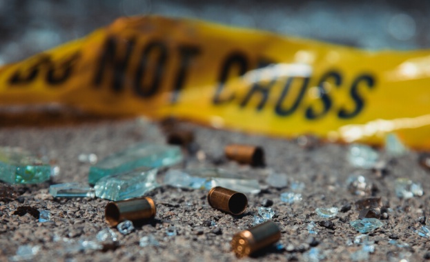 Трима души са починали на място 18 годишен застреля пътници на