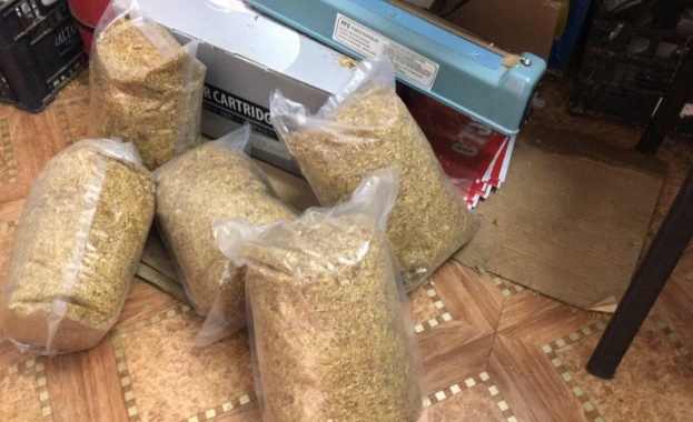 Разкрита е нова фабрика за нелегално производство на цигари Операцията