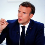 Звезди на YouTube спечелиха облог с Макрон с песен за социално дистанциране (видео) 