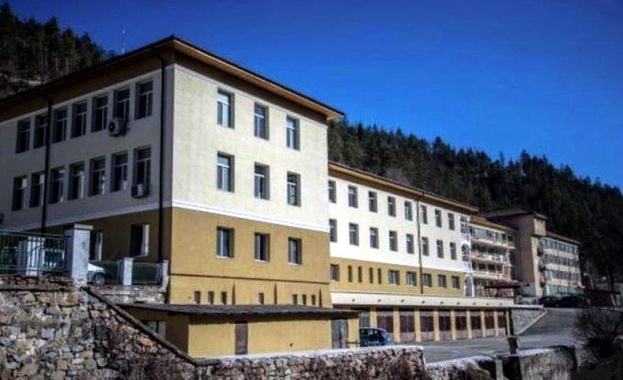 Призив в социалните мрежи на болницата в Златоград за помощ