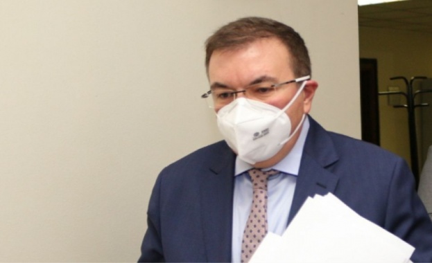 От днес министърът на здравеопазването проф Костадин Ангелов започва проверки