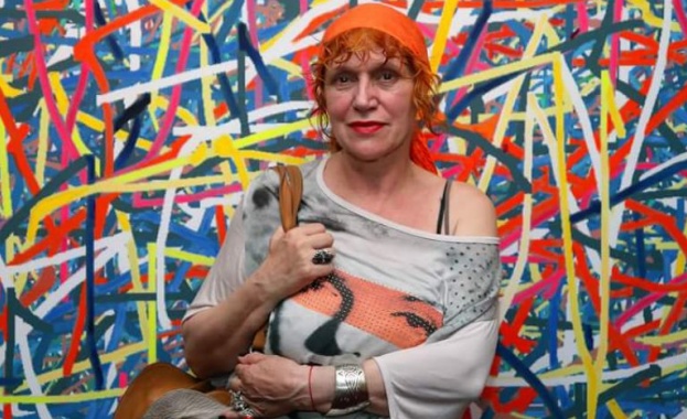 Тя бе сърцето и душата на столичната галерия България внучка