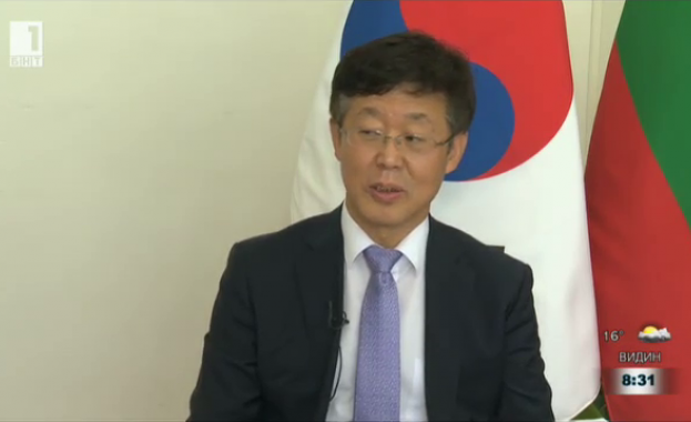 В момента в Корея има заразени само 27 000 от