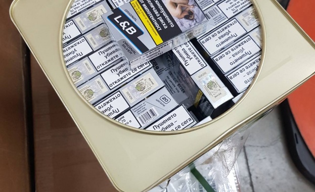 Близо 90 000 къса тютюневи изделия и тютюн за пушене