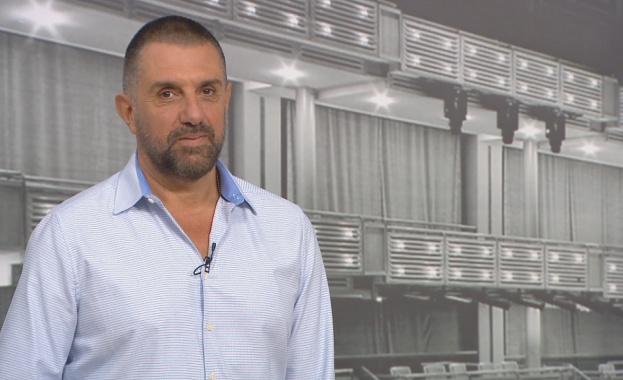 Тази събота водещия на токшоуто Рецепта за култура Юрий Дачев