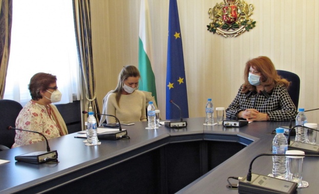 За засилване на двустранните отношения между Република България и Ислямска