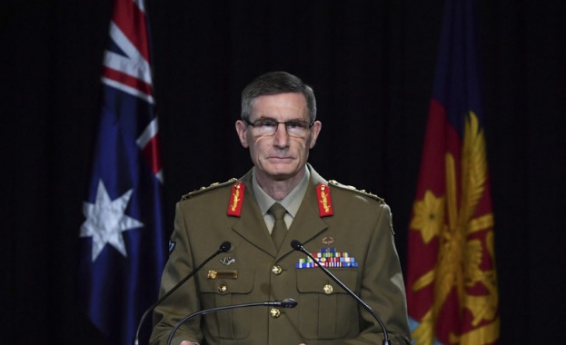 Ръководителят на австралийските сили за отбрана генерал Ангъс Джон Кемпбъл