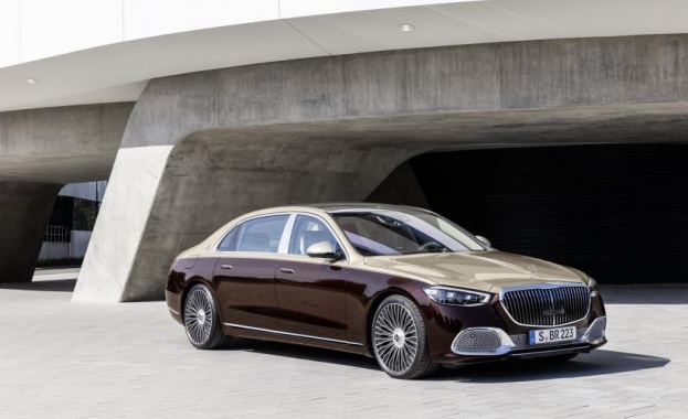 Maybach осмисля израза „да потънеш в лукс” Maybach осмисля израза „да потънеш в лукс”