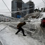 Заради ледена буря хиляди са без ток в руския Далечен изток