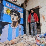 Нарисуваха графит на Марадона в разрушения град Идлиб