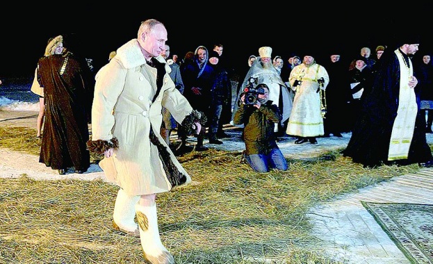 Овчата вълна съдържа ланолин - животински восък, използван за лечебни