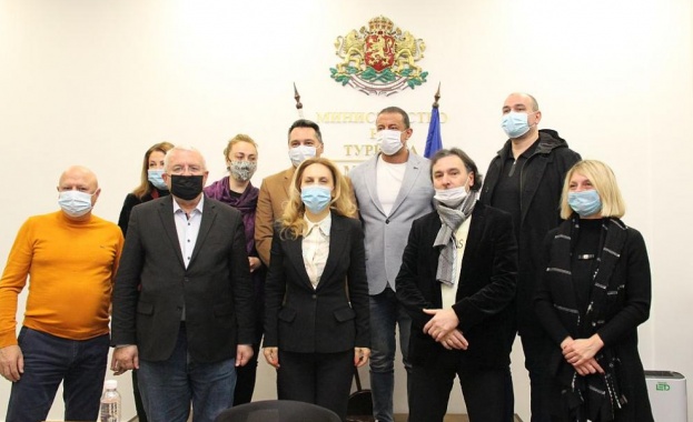 Вицепремиерът и министър на туризма Марияна Николова поздрави реализацията на