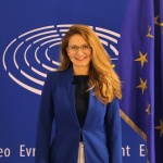 Благотворителни инициативи под егидата на Цветелина Пенкова