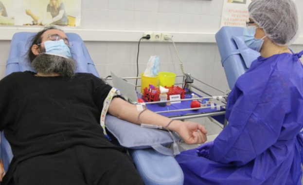 Дарителската кампания за шоков фризер за кръвна плазма в Центъра