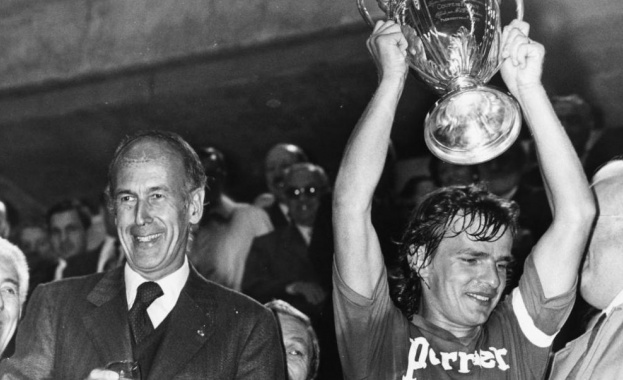 Бившият френски президент Валери Жискар д Естен почина във вторник вечерта