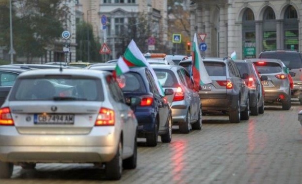 Протестно автошествие с 20 км/час задръсти "Цариградско шосе" 
