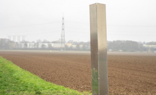 Нов мистериозен монолит се появи през уикенда този път в