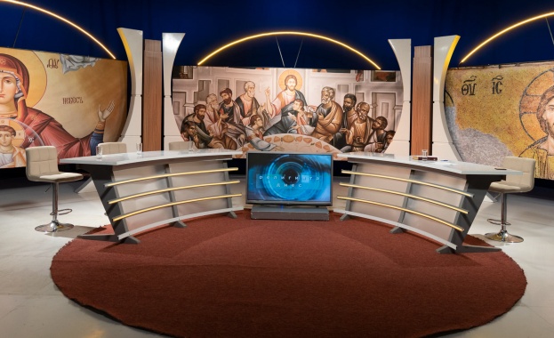 Водещият Георги Милков разговаря с Негово Високо Преосвещенство Варненски и