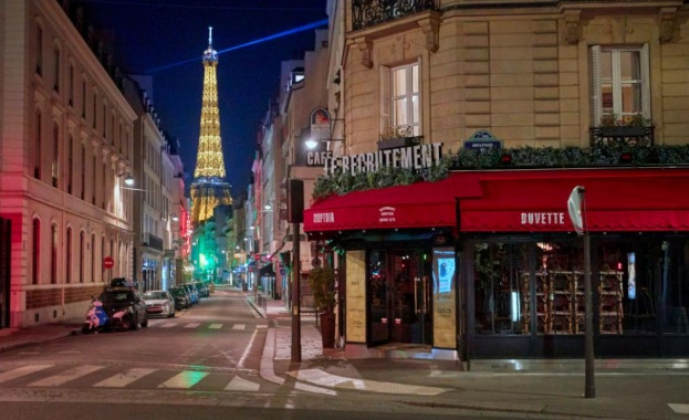 Франция се отказва от планираните облекчения на рестрикциите въведени заради