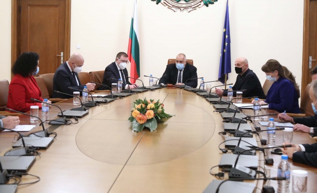 Рекордна финансова подкрепа от над 3 1 млрд лева получи през