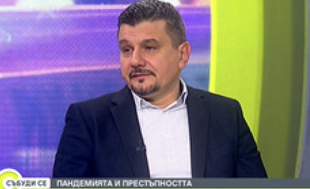 Професионализмът на колегите работещи по случая е впечатляващ При едно