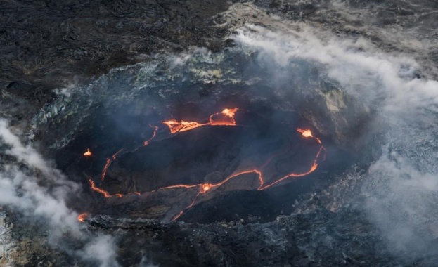 Вулканът Килауеа е изригнал на Големия остров на Хавай, съобщи
