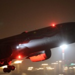 Буйстващи пътници в самолет могат да бъдат привлечени като обвиняеми за тероризъм 