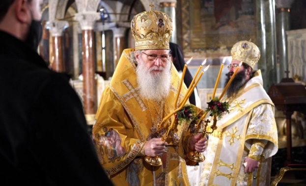 Българският патриарх Неофит отслужи празнично богослужение за Рождество Христово