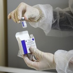  До края на 2022 г. Русия ще има комбинирана ваксина срещу грип и коронавирус