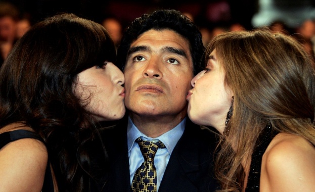 Какво съдържа наследството на Диего Марадона за което ще спорят