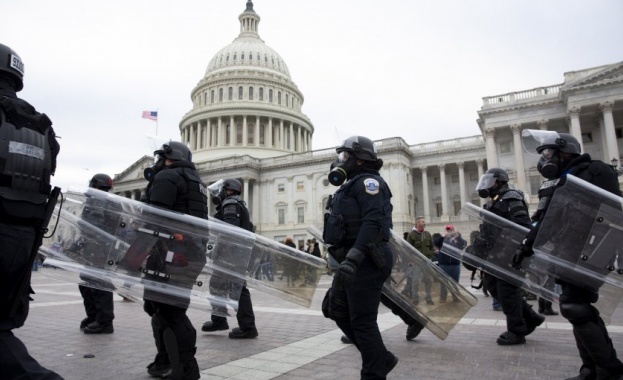 Безпрецедентни мерки за сигурност във Вашингтон