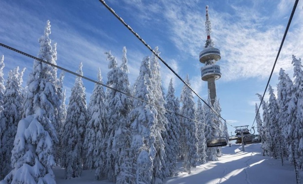 Условията за ски в Пампорово са добри информират от Туристическия
