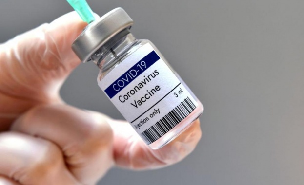 От здравното министерство уверяват, че спазват изискванията при ваксиниране 