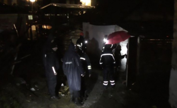 Обстановката в Смоляско се влошава Продължава да вали дъжд Нивата