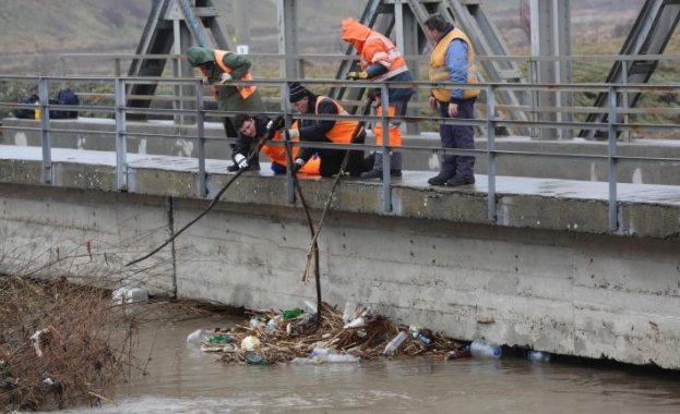 Мъж се удави във водите на река Янтра в района