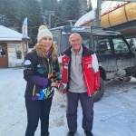 Най-възрастния скиор у нас Иван Раев посрещна Марияна Николова на Мечи чал