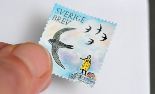 Изображение на младата екоактивистка Грета Тунберг се появи на първите