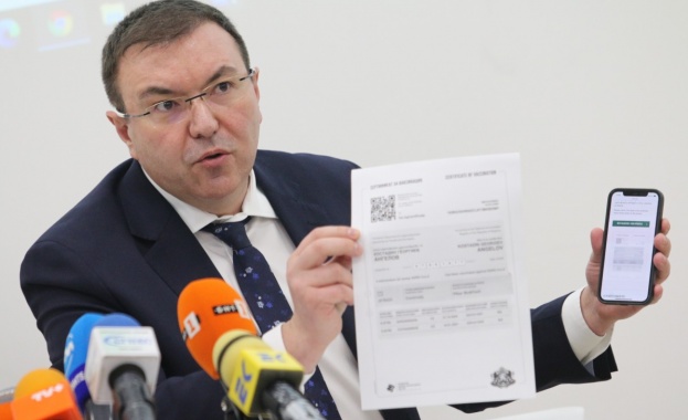  От Сдружението на заведенията поискаха оставката на Костадин Ангелов 