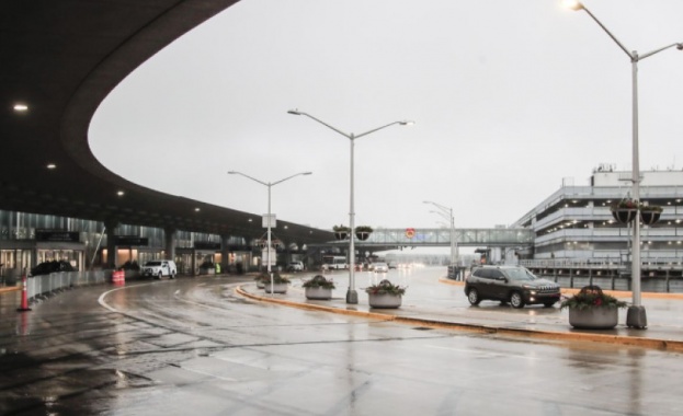 На международното летище О Хеър в Чикаго 36 годишен мъж е живял