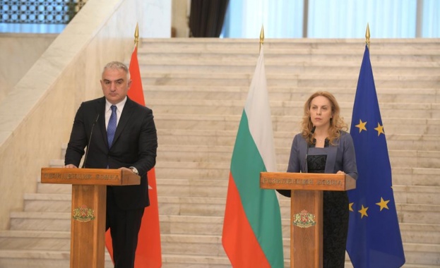 Важно е с общи усилия да привличаме туристи на Балканите