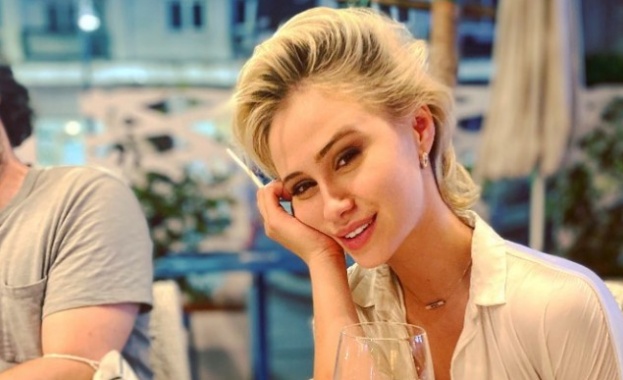 Актрисата Мария Бакалова стана лице на модната марка Диор Тя