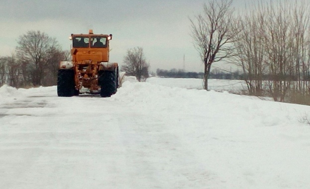 АПИ: Шофьорите да тръгват с автомобили, подготвени за зимни условия