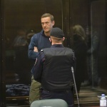 Руският съд потвърди присъдата на Навални, но намали срока