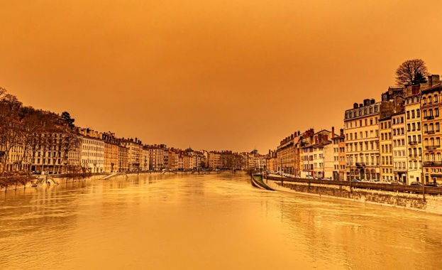 Жълт код за силен вятър е обявен за цялата страна