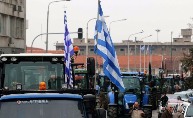 Гръцките фермери не се отказват от протести дори и при
