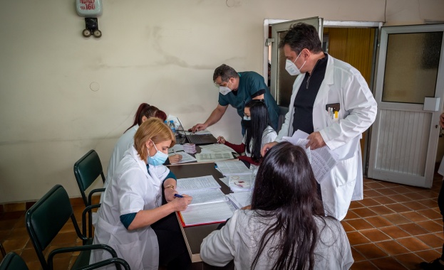 От тази сутрин започна ваксинирането на служителите на МВР срещу